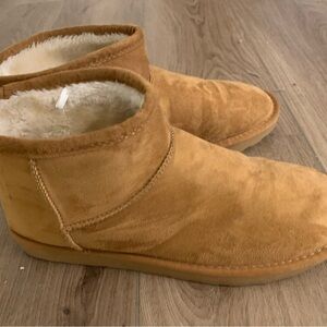 Womens Suede Shearling-Lined Ankle Boot - Chestnut